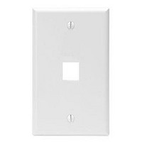 LEVITON QUICKPORT SINGLE GANG WALL PLATES, PORTS: 1, COLOR: WHITE, FEATURES: FLUSH MOUNT WALL PLATES OFFER FIELD-CONFIGURABLE FLEXIBILITY IN AN ATTRACTIVE SINGLE PIECE HOUSING, ALL WALL PLATES ARE FULLY COMPATIBLE WITH ALL QUICKPORT
